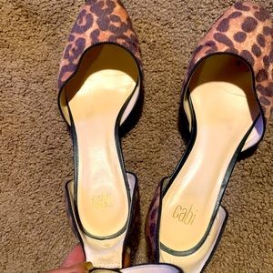 Cabi- sz 8- Animal print, Wrap around flat!